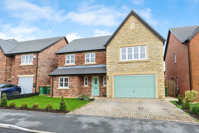 5 bed detached house