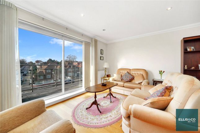 Regents Park Road, Finchley, London, N3 2 bed apartment for sale