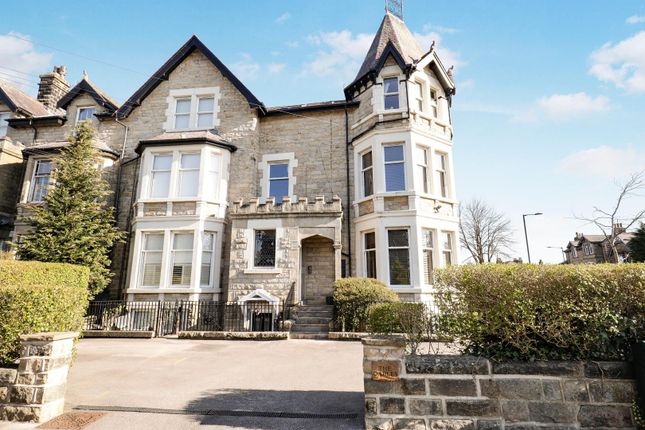 2 bed flat