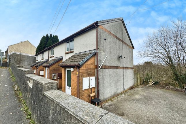 2 bed terraced house