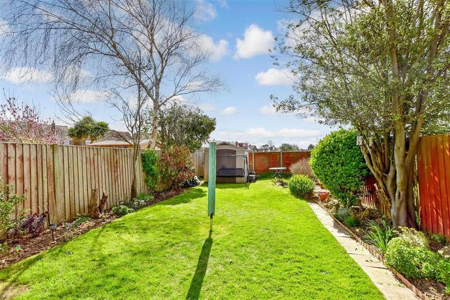 Chichester Road, Bognor Regis, West... 3 bed semi