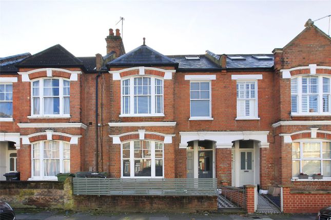 Midmoor Road, Balham, London 2 bed maisonette for sale