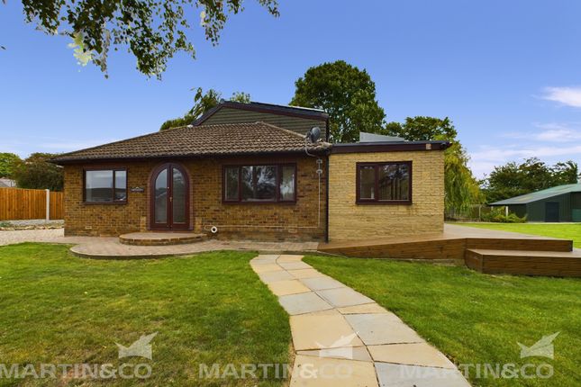 Highfield Road, Askern 4 bed detached bungalow for sale