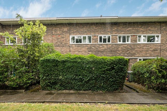 Clarence Avenue, London, SW4 3 bed terraced house for sale