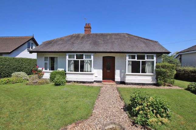 2 bedroom detached bungalow for sale