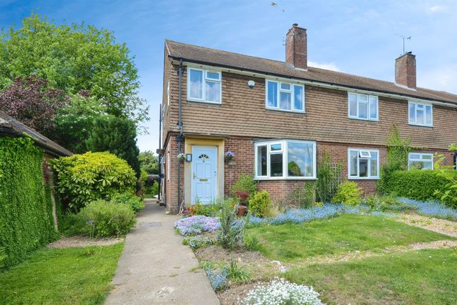 2 bedroom maisonette for sale