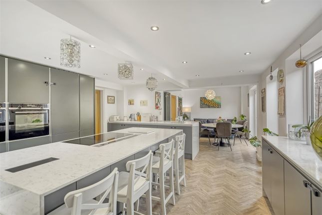 Manor Court, Heighington Village 4 bed detached house for sale