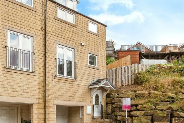 Sugar Lane, Dewsbury, WF12 3 bed end of terrace house for sale