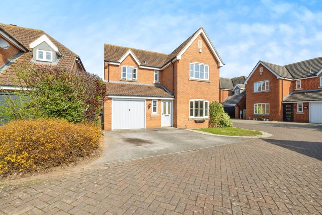4 bed detached house