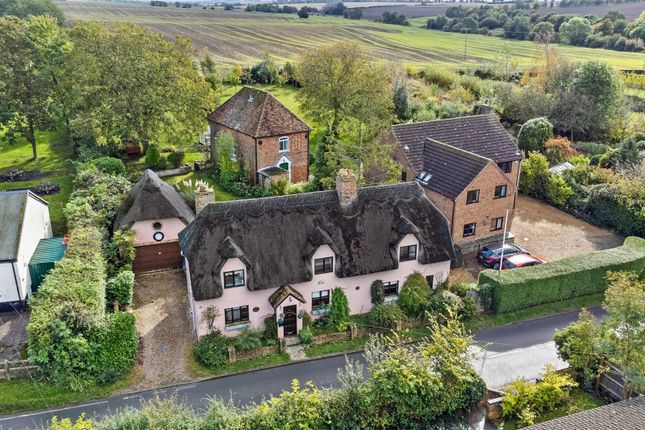 4 bedroom cottage for sale