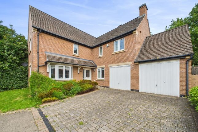Hillcrest, Matlock DE4 4 bed detached house for sale