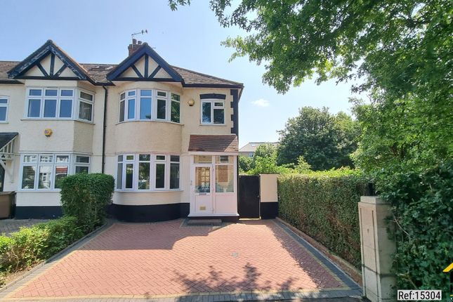 3 bed end terrace house