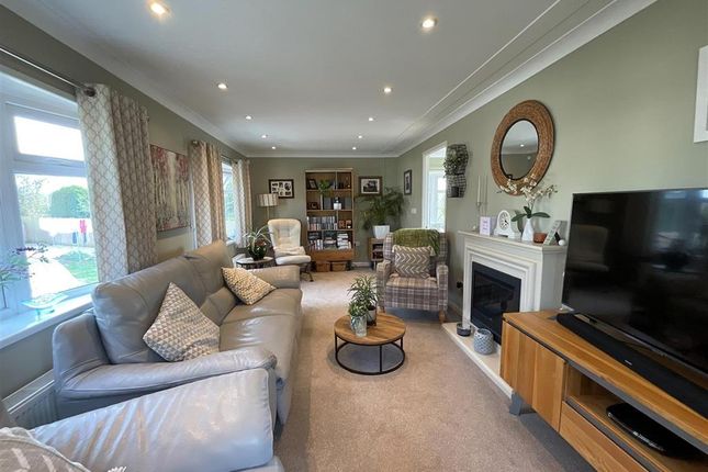 2 bedroom park home for sale