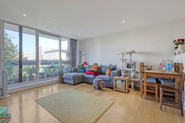 Ebb Court, 1 Albert Basin Way, London 2 bed flat for sale
