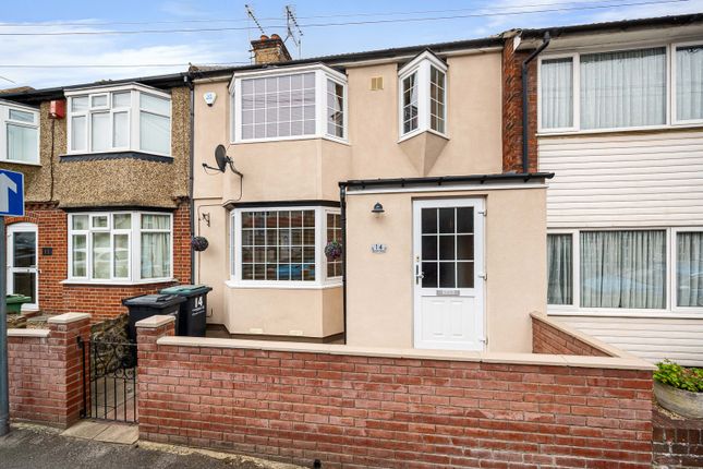 3 bed terraced house