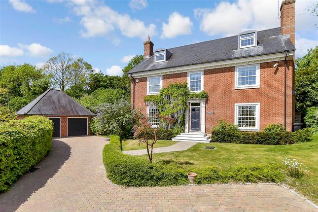 6 bed detached house