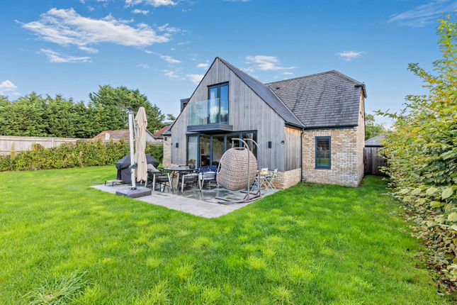 Bracknell Road, Bracknell, Berkshire 4 bed detached house for sale