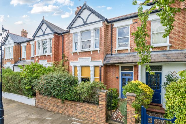 5 bed terraced house