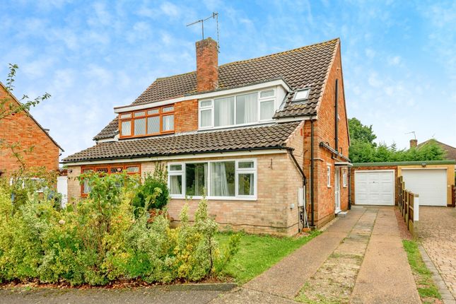 4 bed semi-detached house