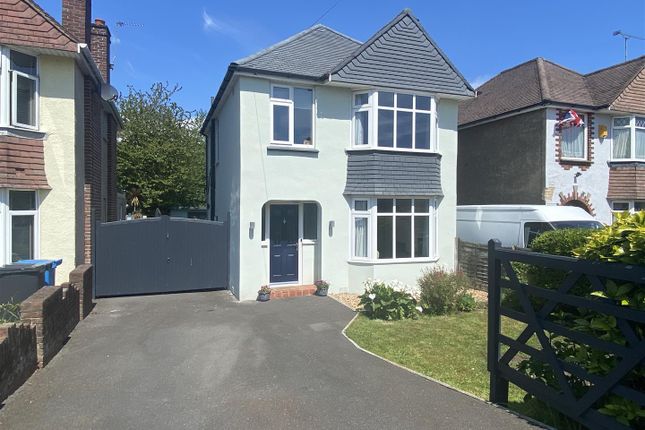 Livingstone Road, Poole BH12 3 bed detached house for sale