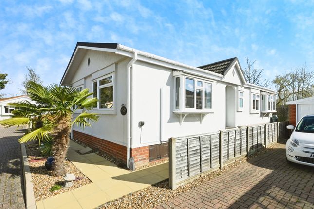 2 bed mobile/park home