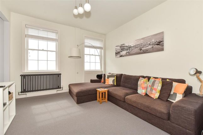 Wellington Crescent, Ramsgate, Kent 2 bed apartment for sale