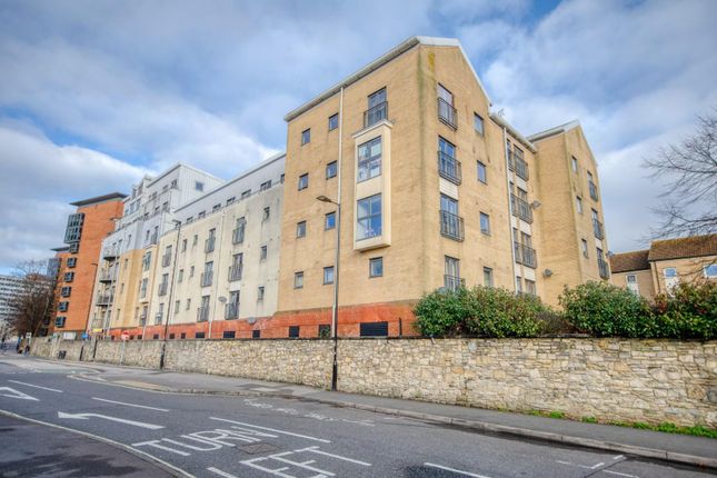 2 bed flat