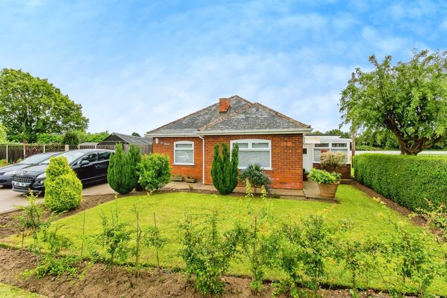 2 bedroom detached bungalow for sale