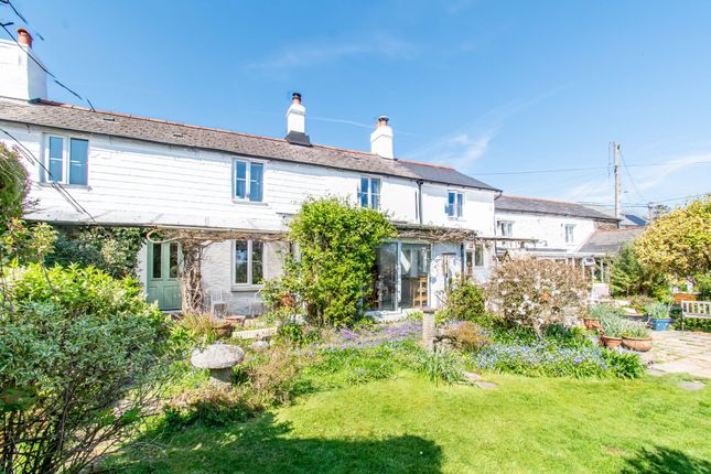 5 bedroom cottage for sale