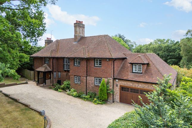 The Ridge, Epsom, KT18 6 bed detached house for sale