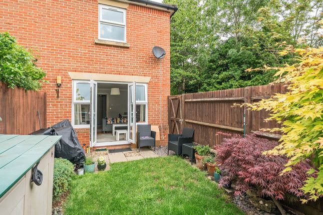 2 bedroom semi-detached house for sale