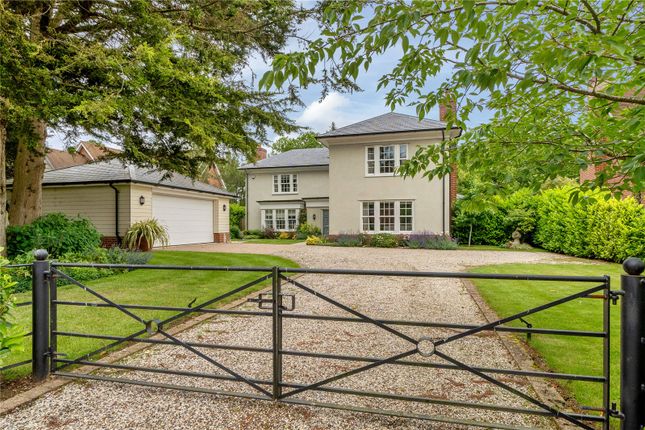 Amberfield Drive, Nacton, Ipswich, IP10 5 bed detached house for sale