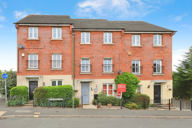 4 bedroom town house for sale