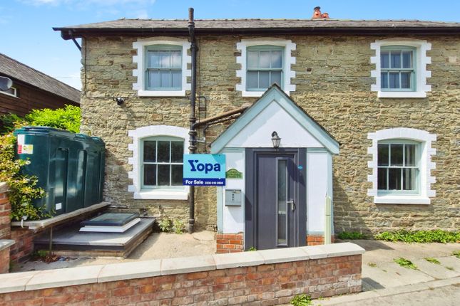 3 bed detached house