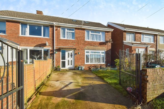 3 bed semi-detached house