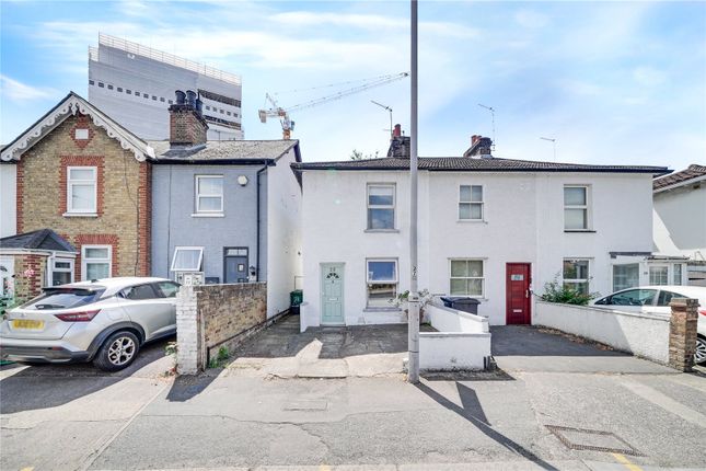 2 bed end terrace house