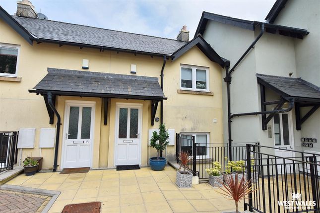 2 bed town house
