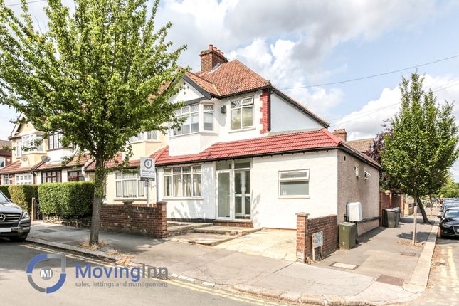 5 bedroom end of terrace house for sale