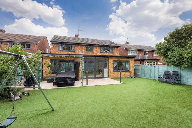 Lees Close, Maidenhead SL6 5 bed detached house for sale