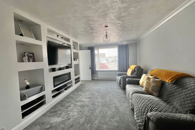 2 bed bungalow