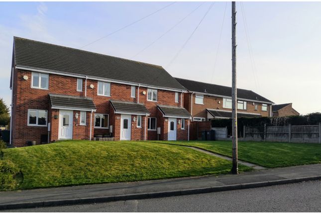 3 bed end terrace house