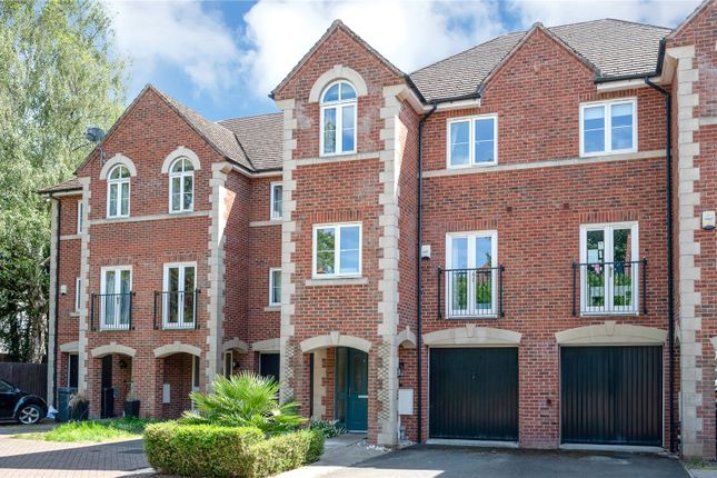 Elm Tree Court, Leicester LE2 5 bed semi