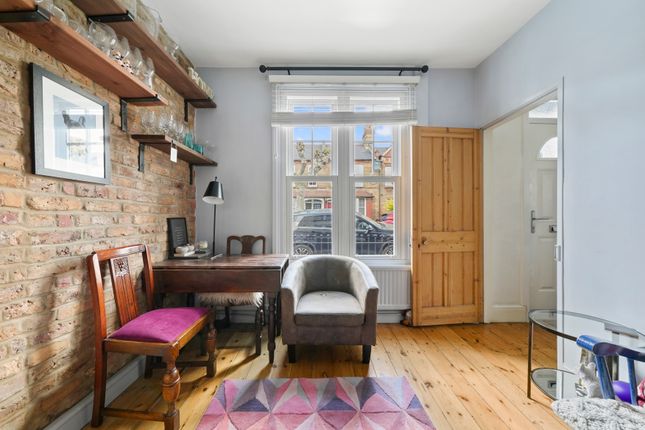 Darwin Road, Wood Green N22 2 bed end of terrace house for sale