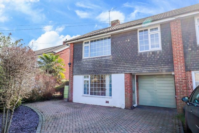 Warren Crescent, Calne SN11 3 bed semi