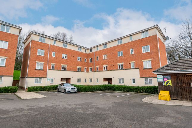 Ledgard Avenue, Leigh WN7 3 bed apartment for sale