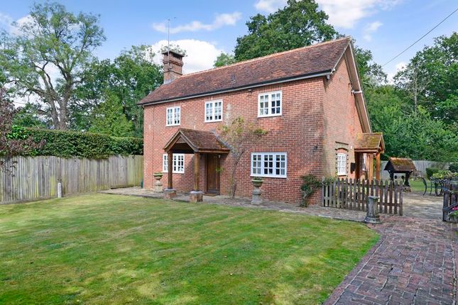 Ellens Green, Rudgwick 3 bed detached house for sale