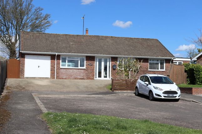 Markall Close, Cheriton, Alresford 4 bed detached bungalow for sale