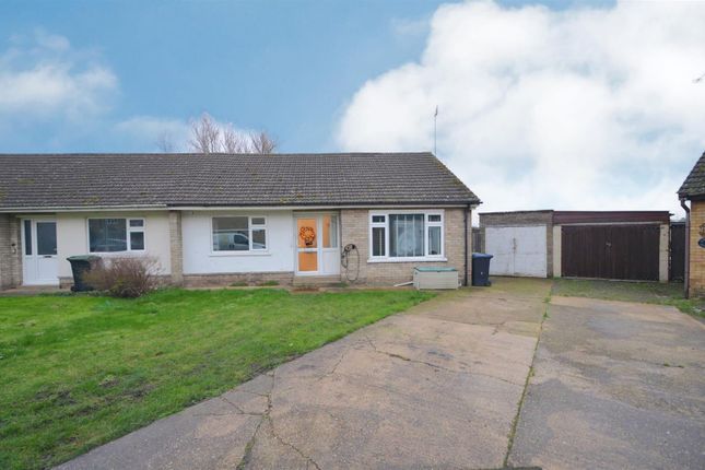 2 bedroom semi-detached bungalow for sale
