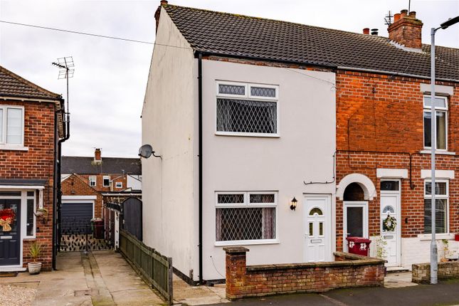 2 bedroom end of terrace house for sale