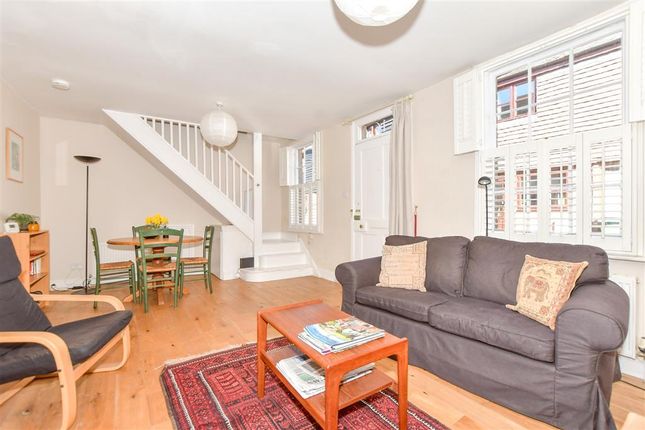 Chapel Street, Hythe, Kent 2 bed terraced house for sale